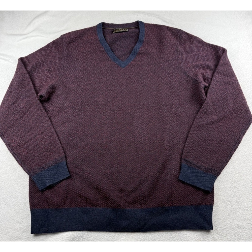 Jos A Bank Reserve Mens V-neckWool Sweater Size L Burgundy Chevron